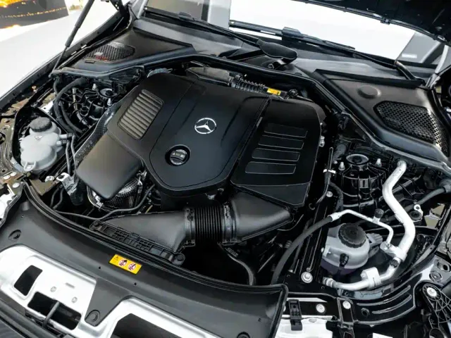 Mercedes-Benz E-Class — Фото автомобиля 11
