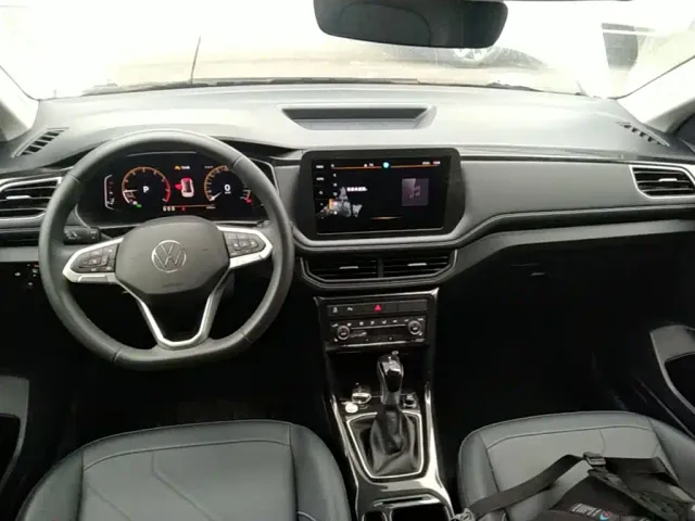 Volkswagen Tharu — Фото автомобиля 9