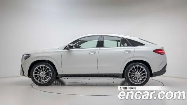 Mercedes-Benz GLE-Class — Фото автомобиля 4