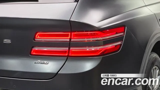 Genesis GV80 — Фото автомобиля 8
