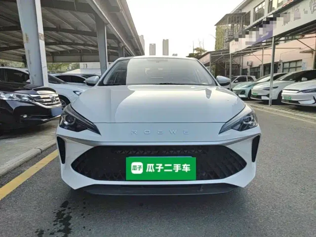 Roewe i5 — Фото автомобиля 2