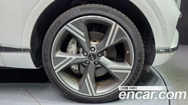 Genesis GV80 — Фото автомобиля 6