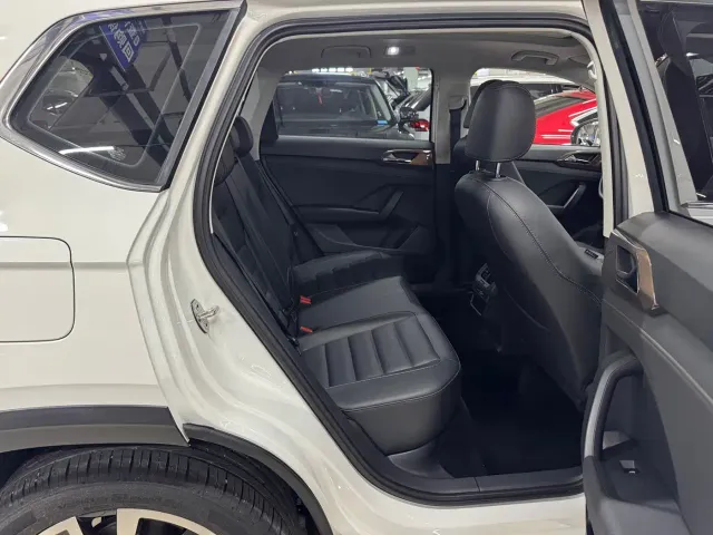 Volkswagen Tharu — Фото автомобиля 12