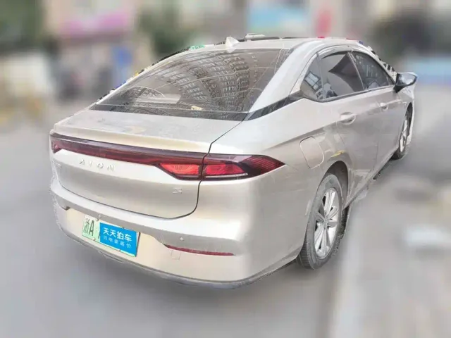 GAC Aion S — Фото автомобиля 2