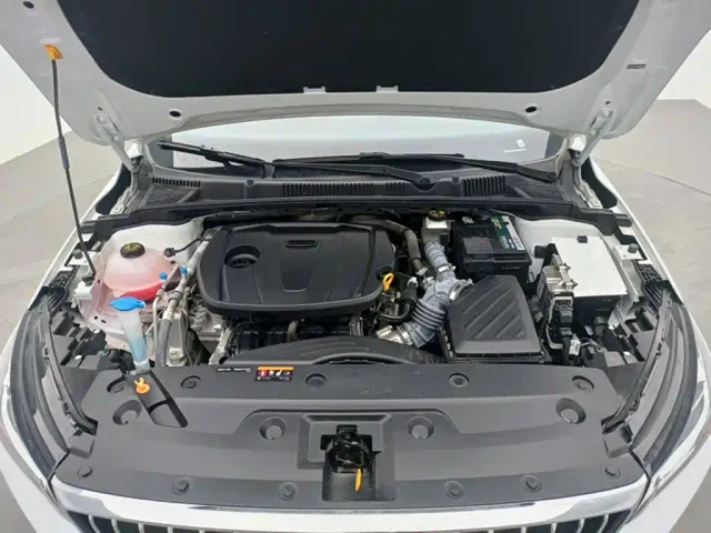 Geely Emgrand — Фото автомобиля 13