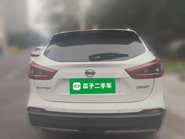 Nissan Qashqai — Фото автомобиля 5