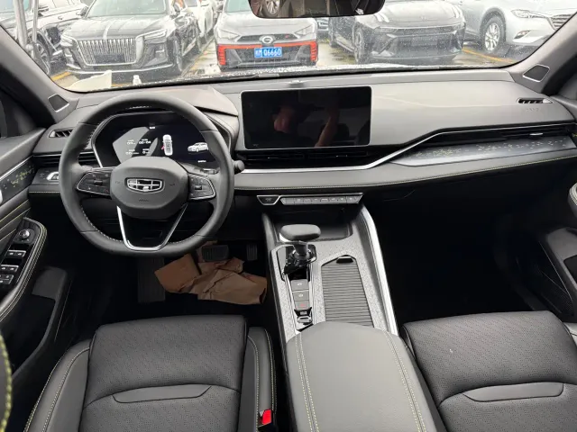 Geely Xingrui — Фото автомобиля 7