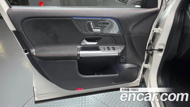 Mercedes-Benz GLA-Class H247 — Фото автомобиля 13