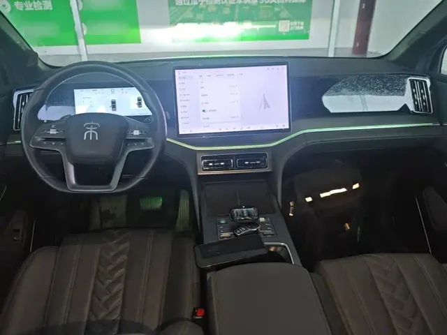 BYD Song L DM-i 2025 Smart Drive 160km Premium — Фото автомобиля 9