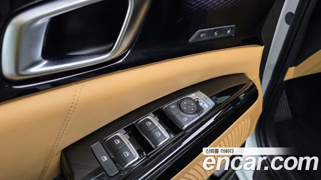 Kia Canival Carnival 4 поколение Дизель 9 мест Signature — Фото автомобиля 12