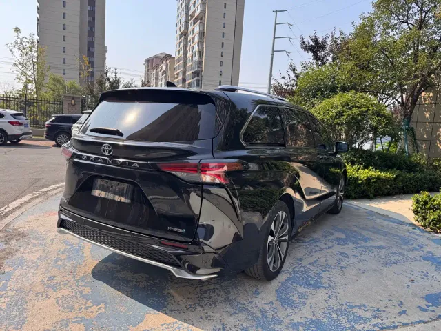 Toyota Granvia — Фото автомобиля 5
