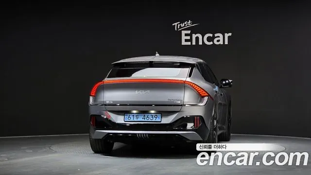 Kia EV6 — Фото автомобиля 4