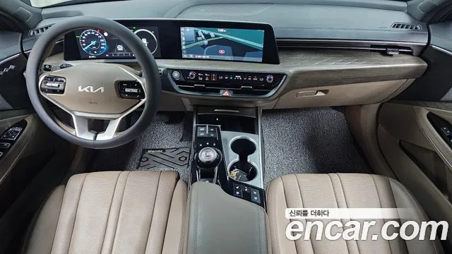 Kia K8 Hybrid — Фото автомобиля 10