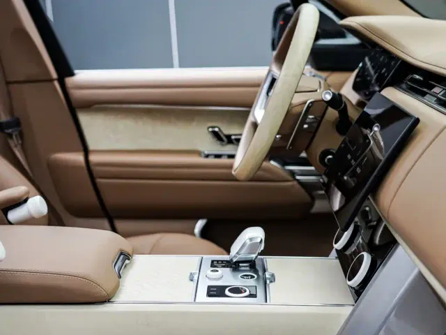 Land Rover Range Rover — Фото автомобиля 18
