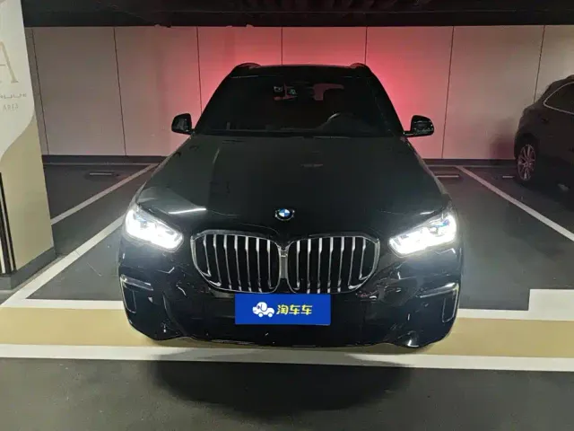 BMW X5 — Фото автомобиля 2