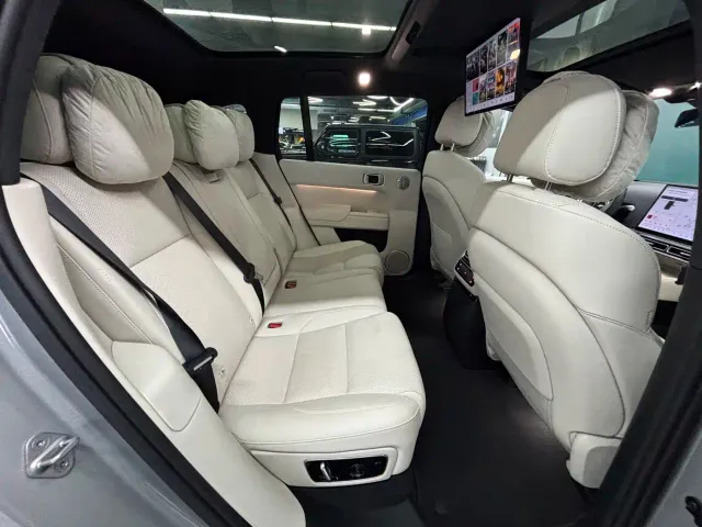 Li Auto L7 — Фото автомобиля 16