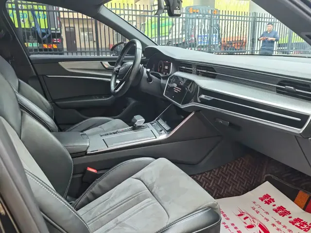 Audi A6L — Фото автомобиля 4