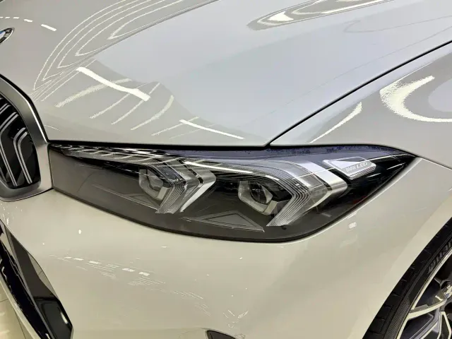 BMW 3 Series — Фото автомобиля 17