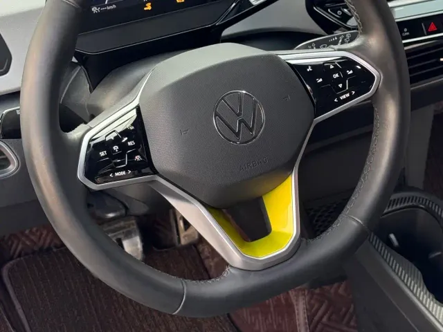 Volkswagen ID.3 — Фото автомобиля 13