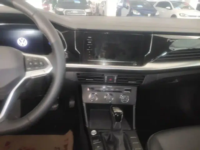 Volkswagen Passat — Фото автомобиля 12