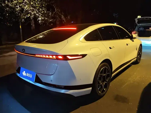 Changan Qiyuan A07 — Фото автомобиля 3