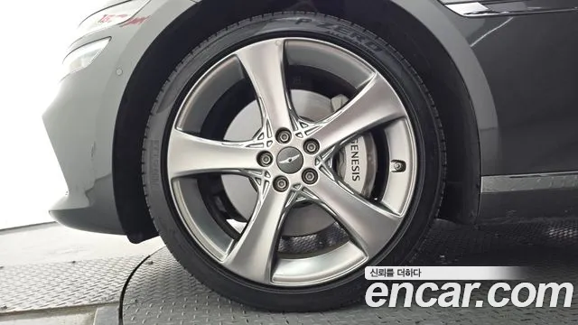 Genesis G80 Бензин 2.5 турбо AWD — Фото автомобиля 5