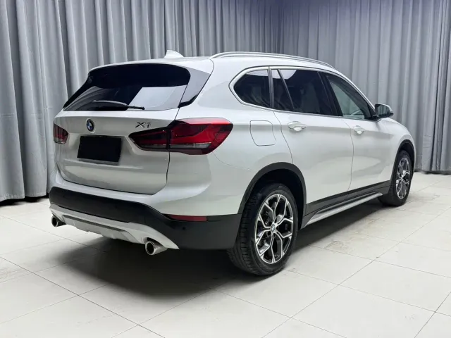 BMW X1 — Фото автомобиля 7
