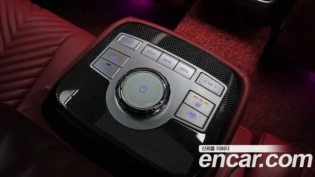 Genesis G80 RG3 — Фото автомобиля 30
