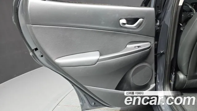 Hyundai Kona — Фото автомобиля 14