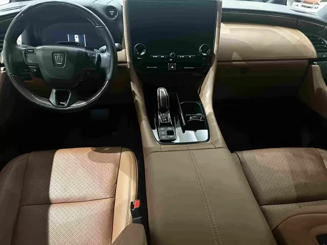 Toyota Vellfire — Фото автомобиля 13