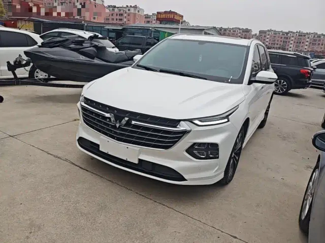 Фотография автомобиля — Wuling Victory