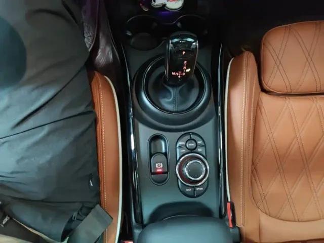 MINI Clubman — Фото автомобиля 13