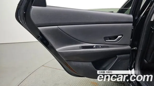 Hyundai Avante CN7 — Фото автомобиля 14