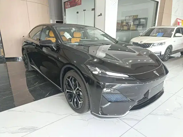 Deepal SL03 — Фото автомобиля 3