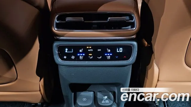 Genesis GV80 — Фото автомобиля 28
