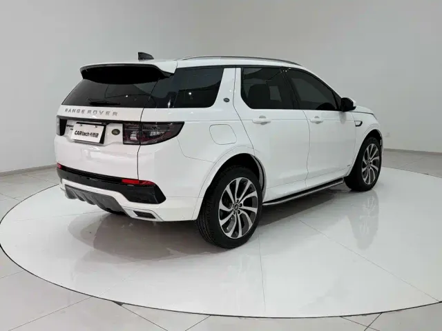Land Rover Discovery Sport — Фото автомобиля 22