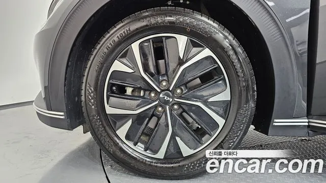 Kia EV6 Long Range — Фото автомобиля 5