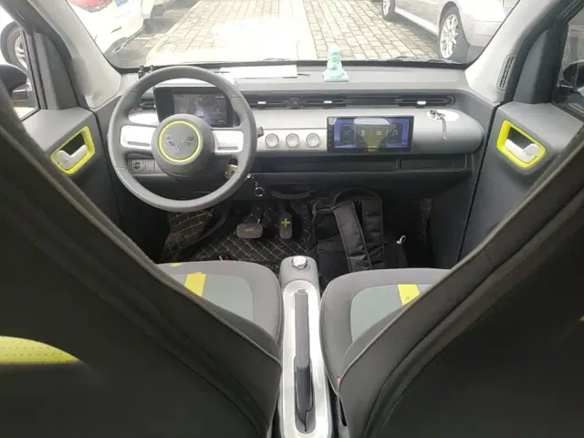 Wuling Hongguang Mini EV — Фото автомобиля 9