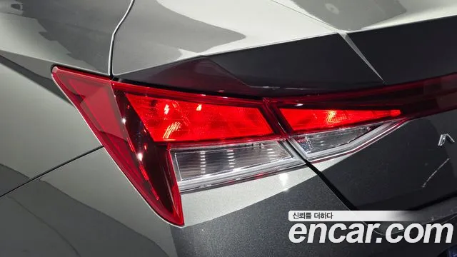 Hyundai Avante CN7 — Фото автомобиля 23