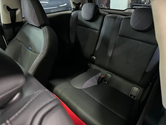 MINI Hatch — Фото автомобиля 6