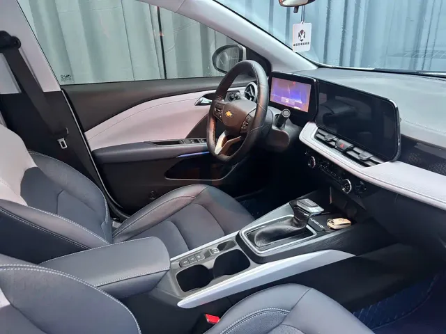 Chevrolet Monza — Фото автомобиля 14
