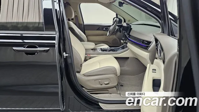 Kia Canival Новый Carnival 4 поколение Бензин 4 места Hi-Limousine — Фото автомобиля 23