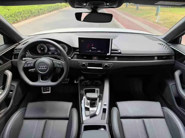 Audi A4L — Фото автомобиля 10