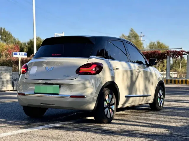 Wuling Bingo — Фото автомобиля 21