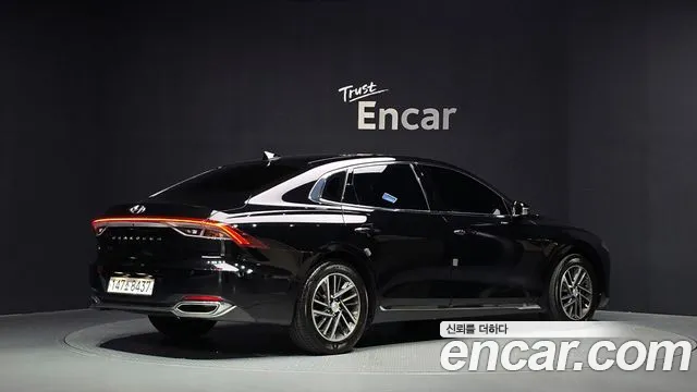 Hyundai Grandeur New — Фото автомобиля 2