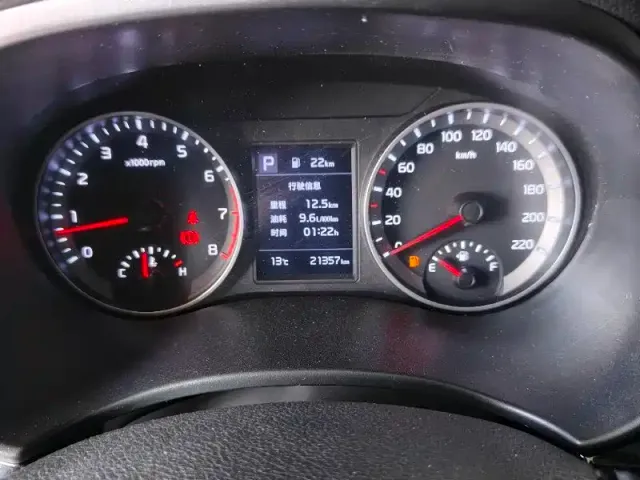 Kia KX1 — Фото автомобиля 10