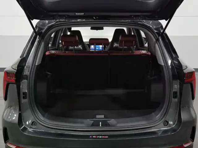 Changan CS75 Plus — Фото автомобиля 16