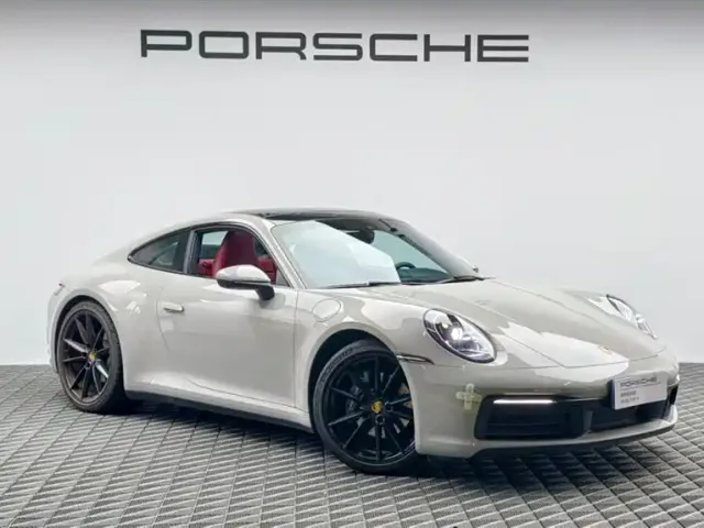 Фотография автомобиля — Porsche 911