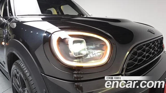 Mini Countryman — Фото автомобиля 19