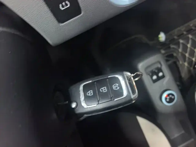 DFSK Mini EV — Фото автомобиля 8